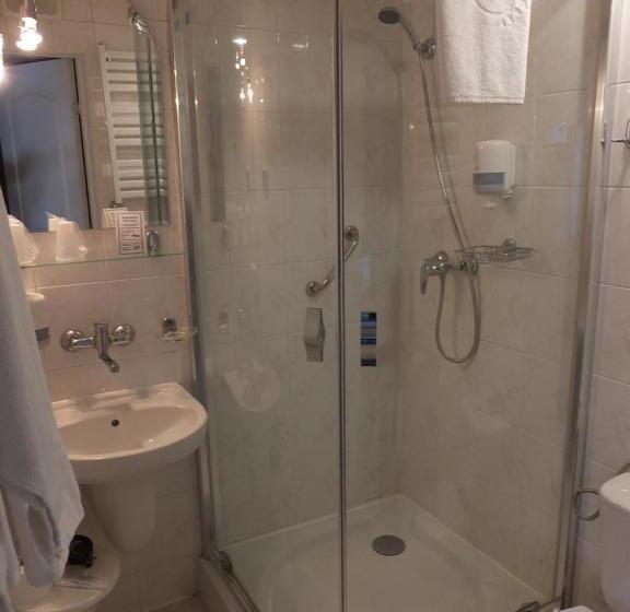 Номер Стандарт Индивидуальный, Gromada Pila