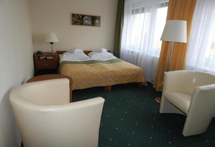 Номер Стандарт Плюс, Gromada Pila