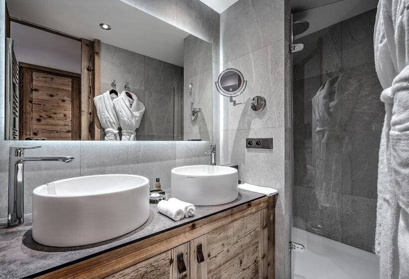 Люкс 2 Спальни, Hôtel La Sivolière