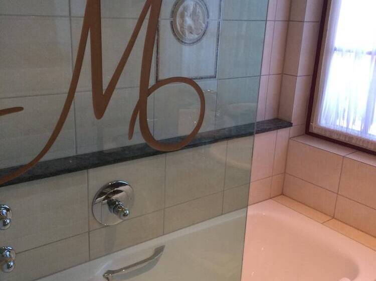 Номер Комфорт, Hôtel Le Mittelwihr