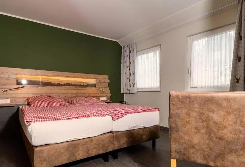 コンフォートルーム, & Gasthof Hubertushöhe Ihr Hotel Für Urlaub Mit Hund