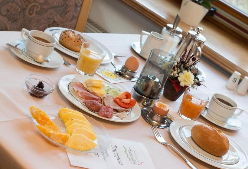 جناح جونيور, & Gasthof Hubertushöhe   Ihr Hotel Für Urlaub Mit Hund