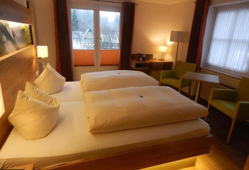 جناح جونيور, & Gasthof Hubertushöhe   Ihr Hotel Für Urlaub Mit Hund