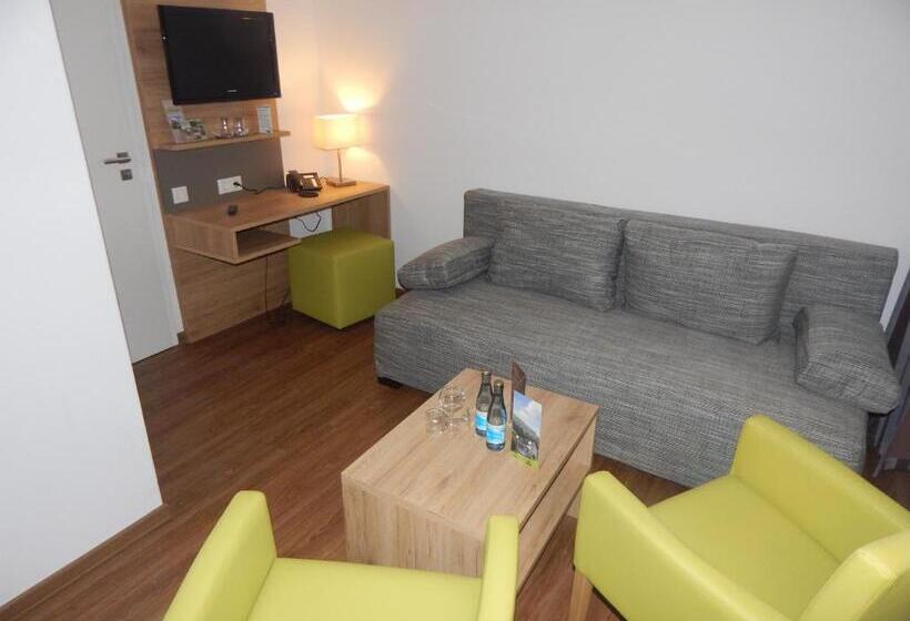 جناح جونيور, & Gasthof Hubertushöhe   Ihr Hotel Für Urlaub Mit Hund