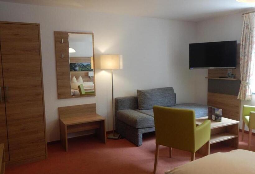 شقة غرفتين نوم مزودة بتراس, & Gasthof Hubertushöhe   Ihr Hotel Für Urlaub Mit Hund