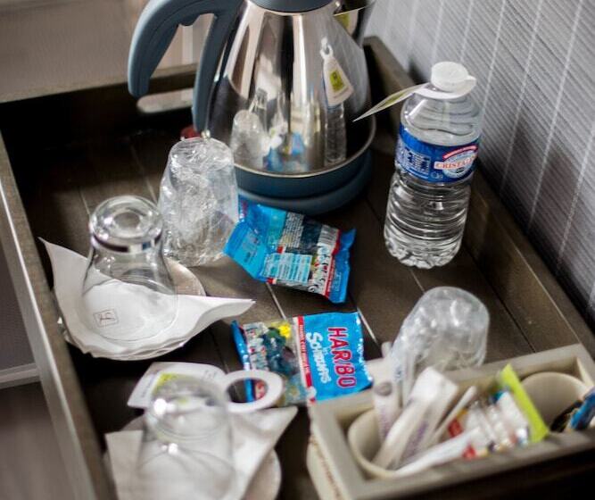 标准单人间, Logis Hôtel La Bastide Des Oliviers