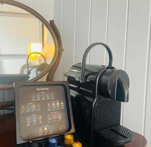 标准间, Port Gaverne