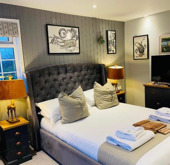 标准间, Port Gaverne