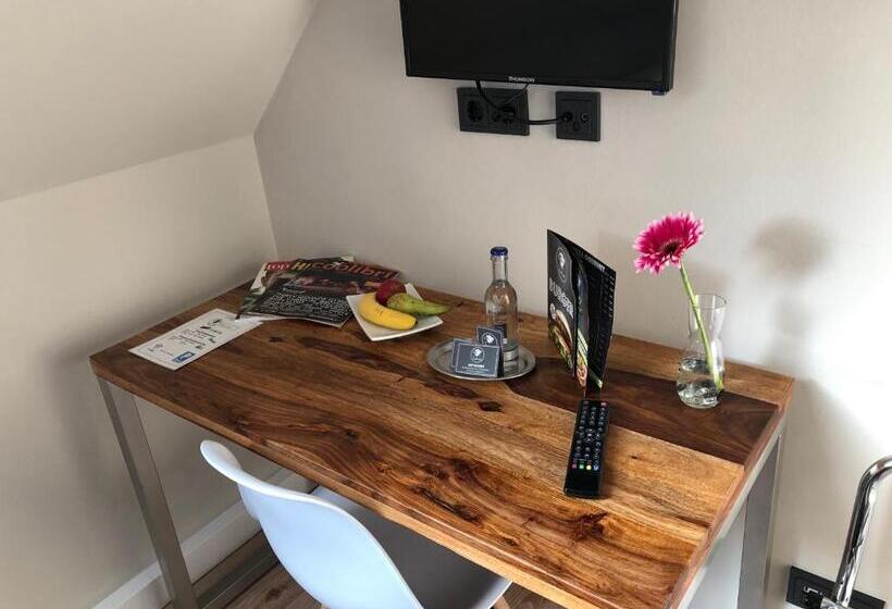 غرفة قياسية فردية, Restaurant Zum Löwen