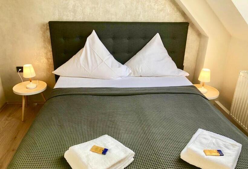 غرفة قياسية, Restaurant Zum Löwen