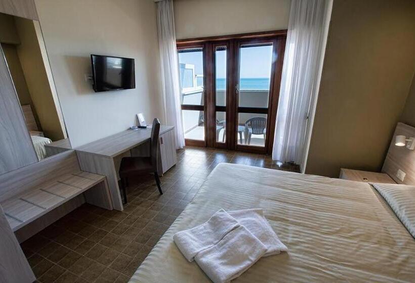 اتاق استاندارد با چشمانداز دریا, Scacciapensieri