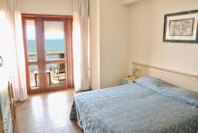 اتاق استاندارد, Scacciapensieri