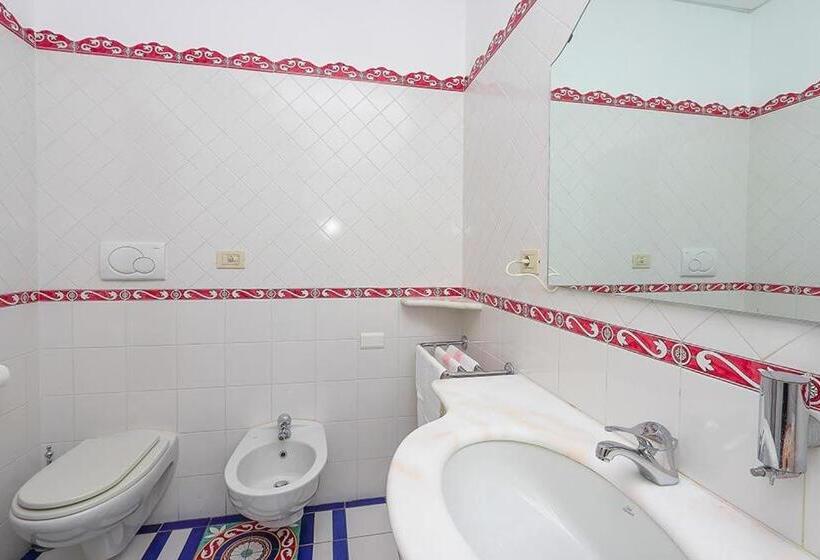 オーシャンビュースーペリアールーム, Smeraldo