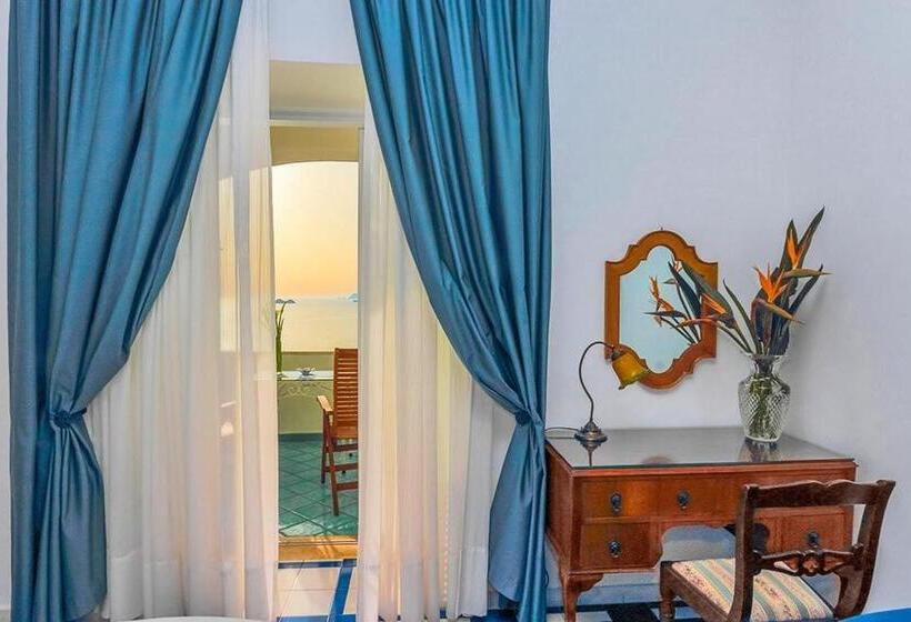 オーシャンビュースーペリアールーム, Smeraldo