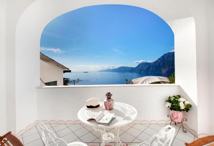 Triple Room Sea View, Smeraldo