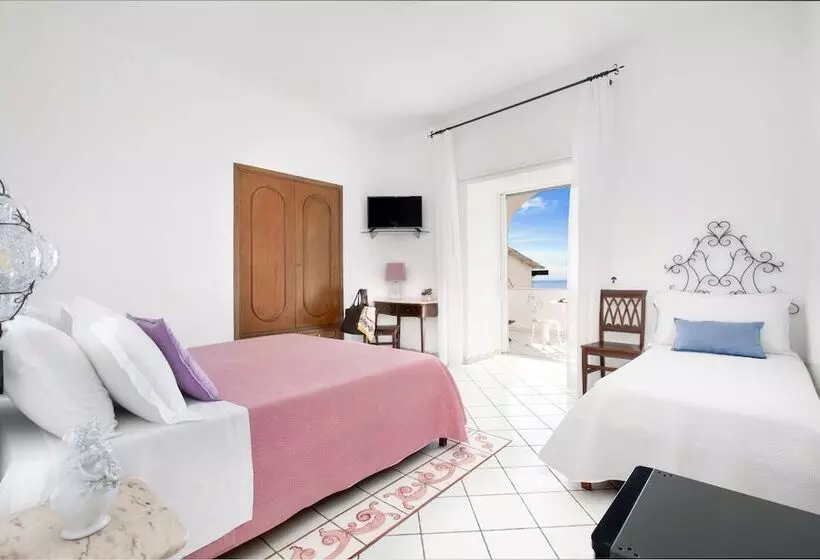 Triple Room Sea View, Smeraldo