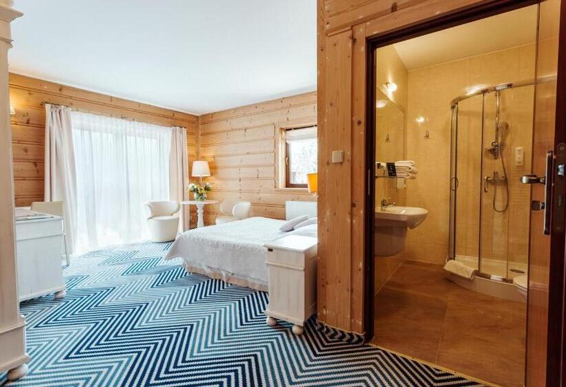 اتاق لوکس, New Willa Jan