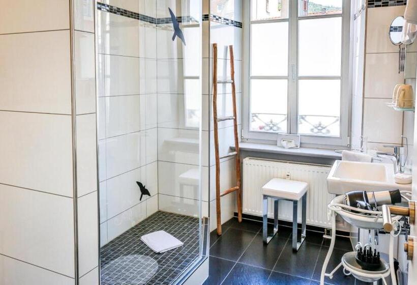 스탠다드 싱글 룸, Zum Goldenen Löwen