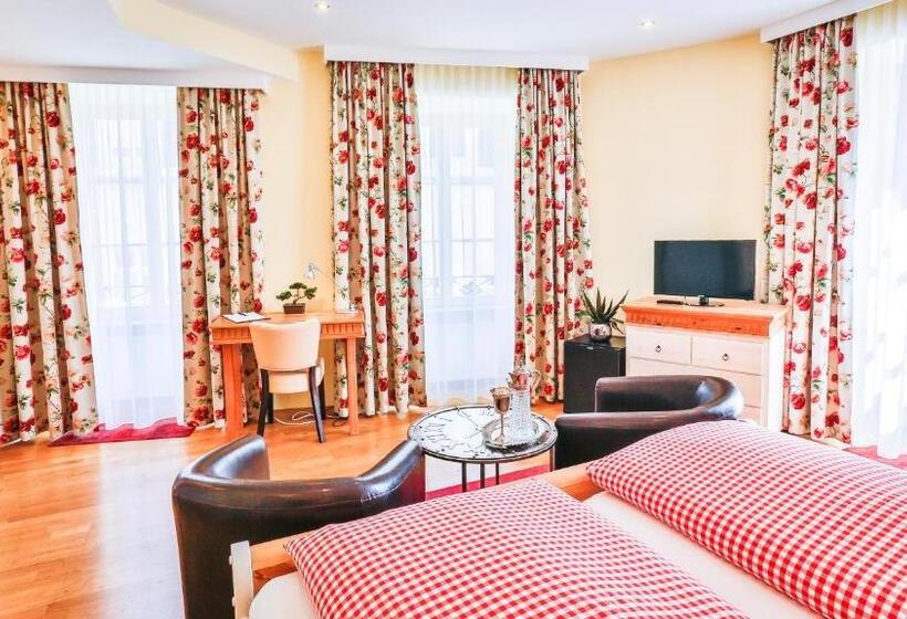 스탠다드 룸, Zum Goldenen Löwen