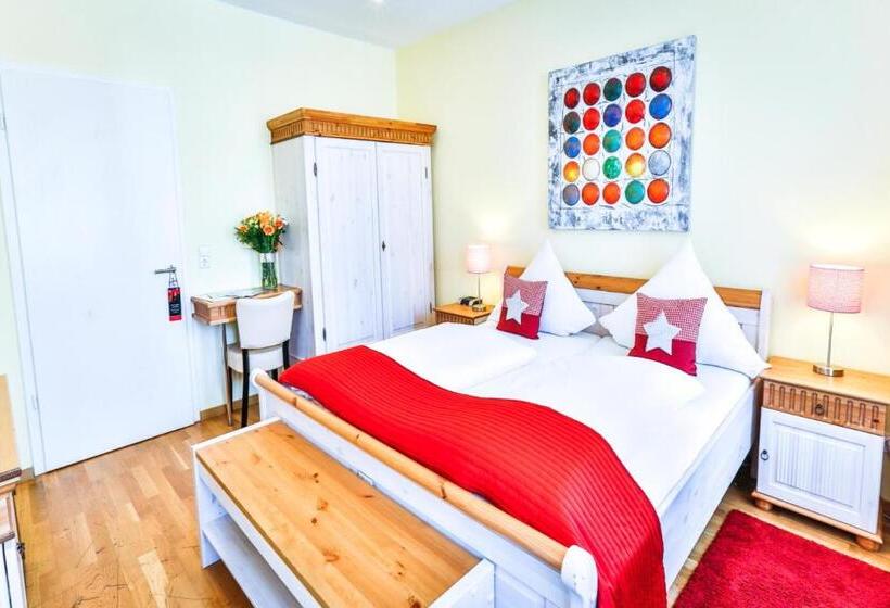 스탠다드 룸, Zum Goldenen Löwen