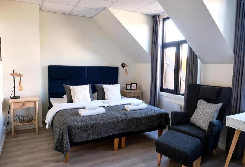 اتاق استاندارد, Moss Hotel & Apartments