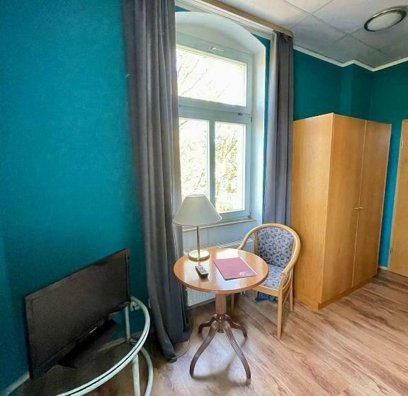 标准单人间, Parkhotel Waldschlösschen