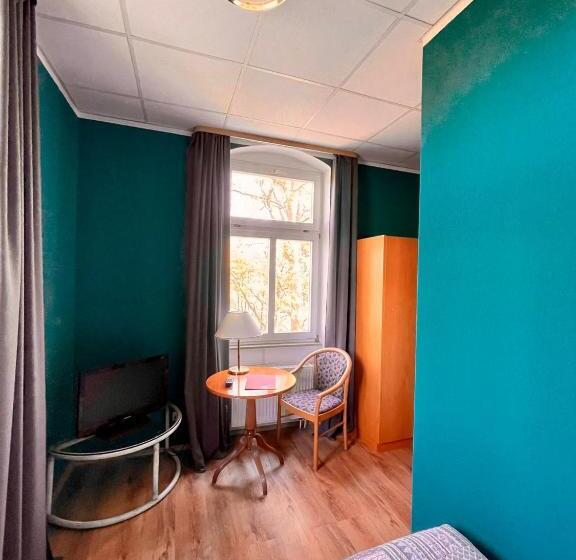 标准单人间, Parkhotel Waldschlösschen