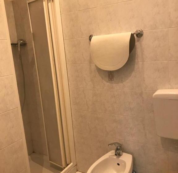 اتاق استاندارد, Marconi 22 Rooms