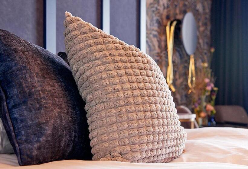 סוויטה עם נוף לנהר, De Maasparel Nextdoor Maassuites