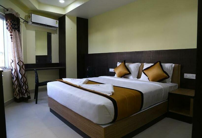 غرفة ديلوكس, Landmark