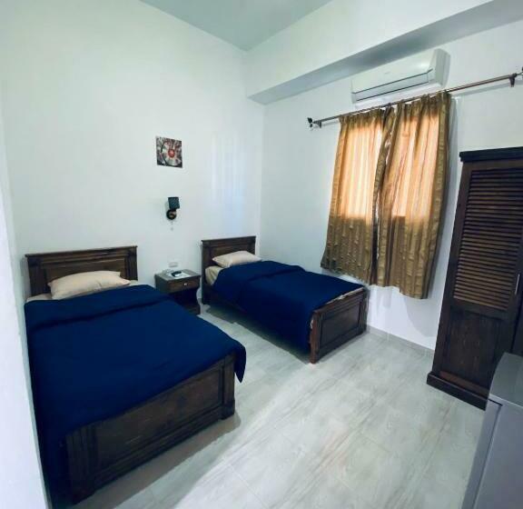 اتاق استاندارد یک نفره, Golden Plaza Dahab Resort