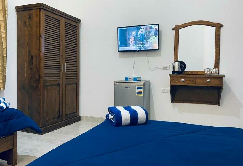 اتاق استاندارد یک نفره, Golden Plaza Dahab Resort