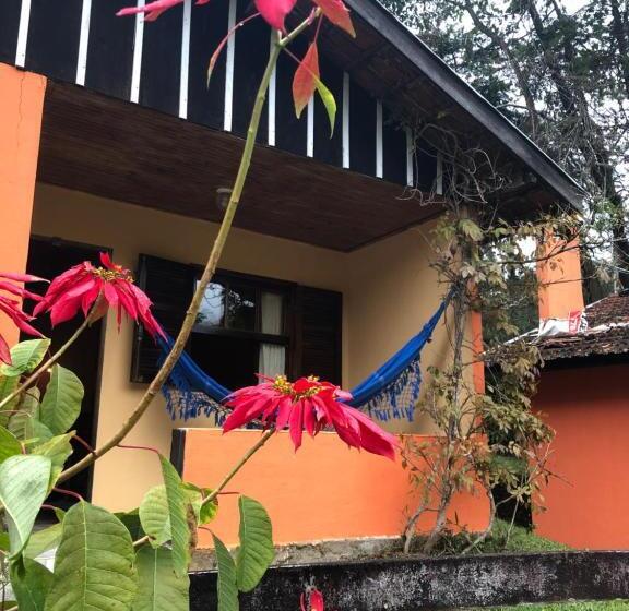 סוויטה, Magia Da Montanha Vista Para O Rio