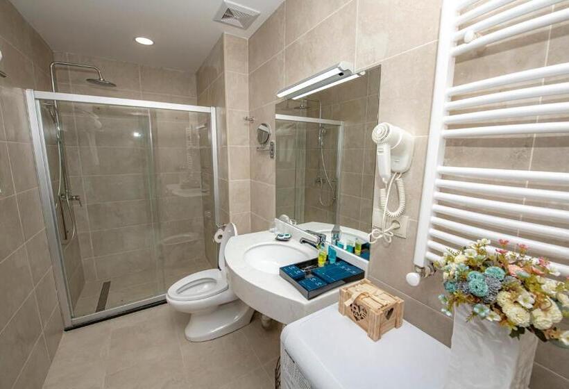 اتاق استاندارد, Crystal Resort