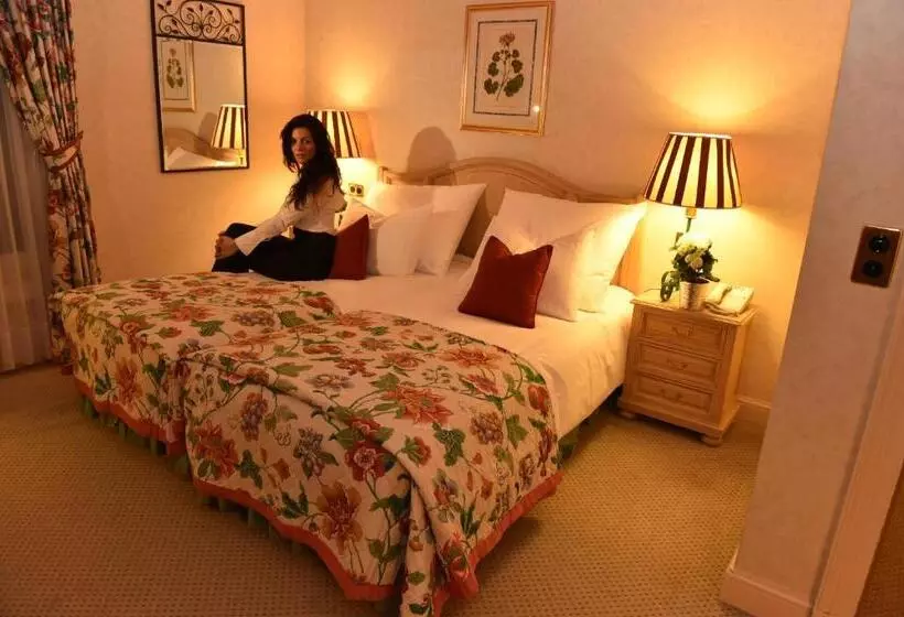 Deluxe Room Golf View, Grand Hotel Du Golf & Palace
