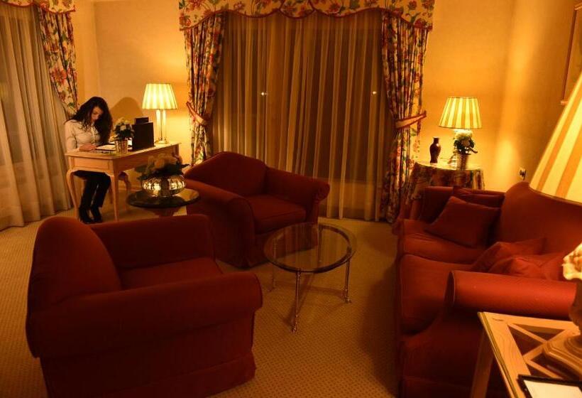 豪华套房, Grand Hotel Du Golf & Palace