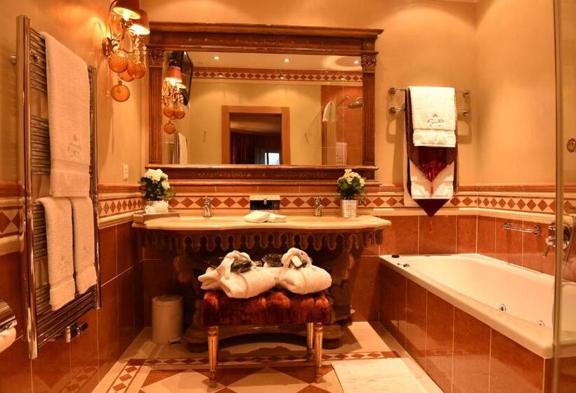 标准间, Grand Hotel Du Golf & Palace