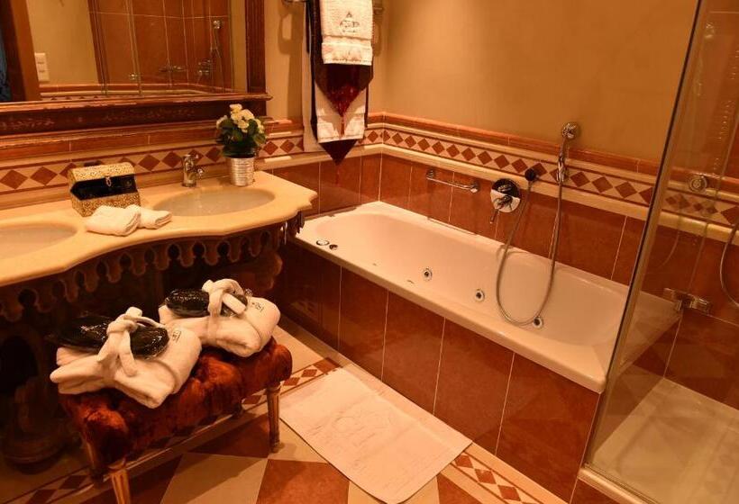 标准间, Grand Hotel Du Golf & Palace