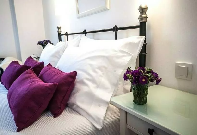 اتاق استاندارد, Aika Hotel Alaybey