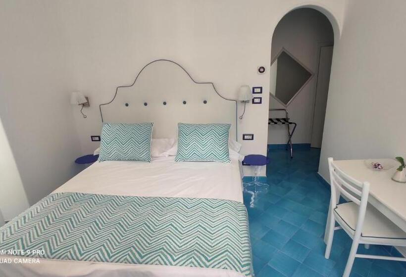 Номер Стандартный с Видом, Albergo S. Andrea