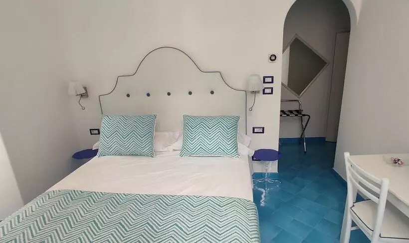 スタンダードルーム, Albergo S. Andrea