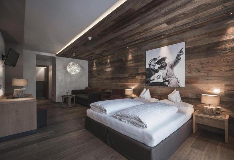 ハイドロマッサージバス付きスイート, Alpenblick