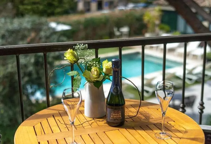 テーマパークスタンダードルーム, Bastide & Spa Villa De Lourmarin