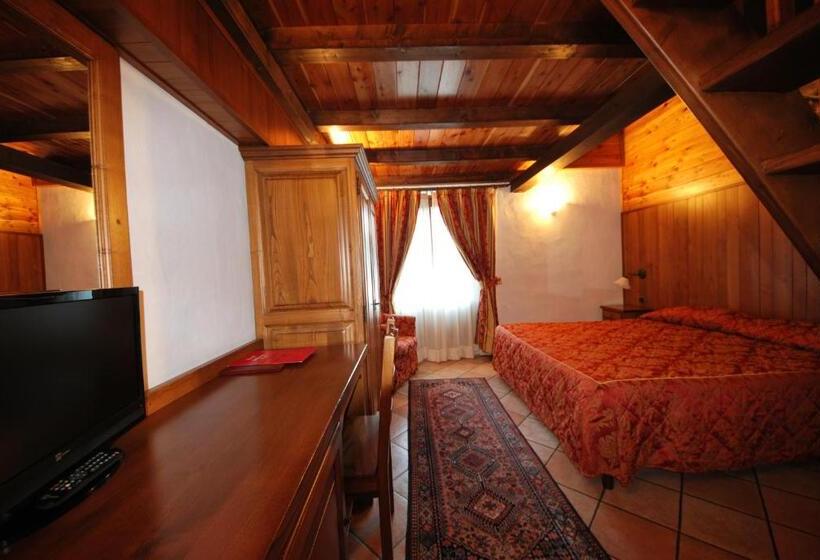 四人标准间, Bellevue