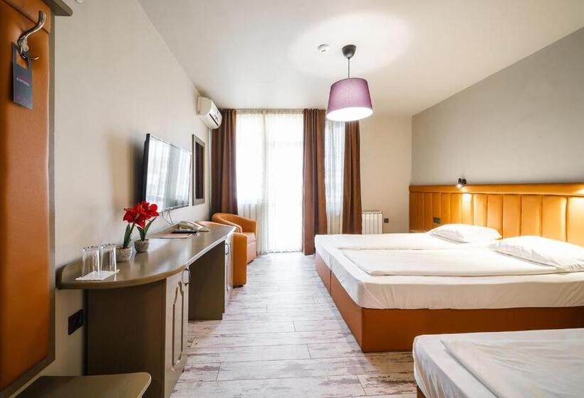 스탠다드 룸, Blvd 7