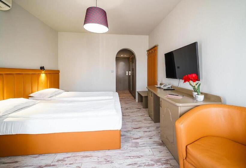 스탠다드 룸, Blvd 7