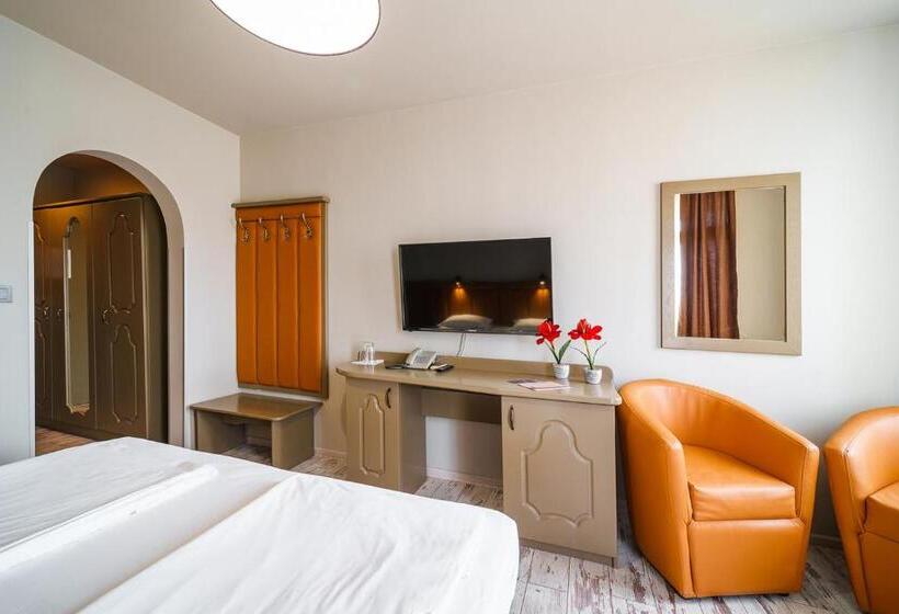 스탠다드 룸, Blvd 7