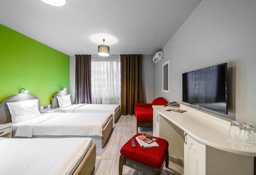 스탠다드 트리플 룸, Blvd 7