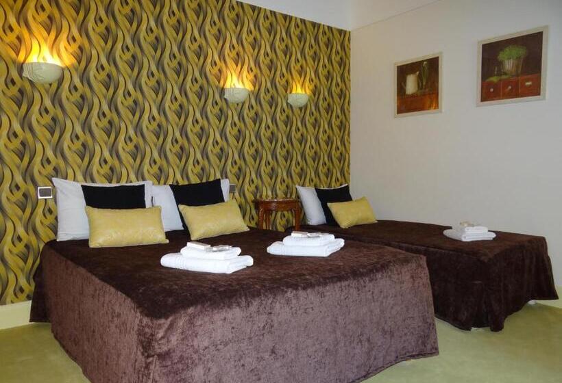 스탠다드 트리플 룸, California