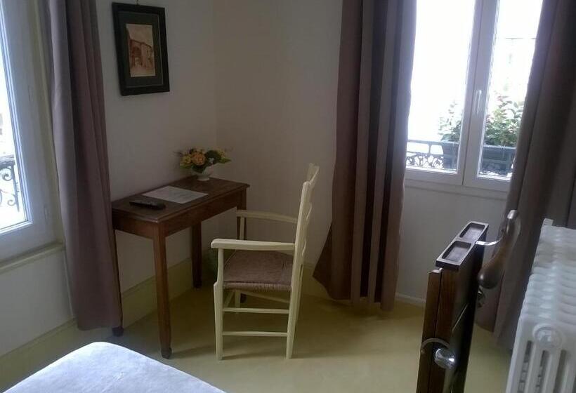 스탠다드 싱글 룸, California